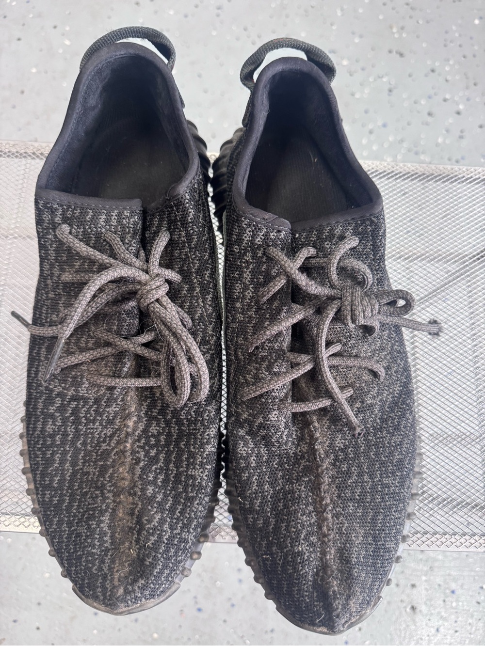 adidas Yeezy Boost 350 V2 “Black Static”
